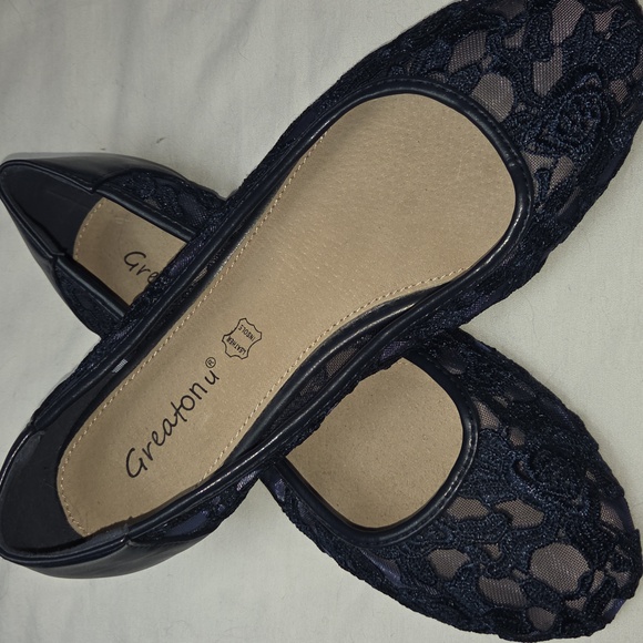 GreatOnU NAVY BLUE Flats Shoes With Flowers 8.5 39.5 New, Not Worn - Picture 4 of 12
